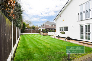 Photo 9- click for photo gallery